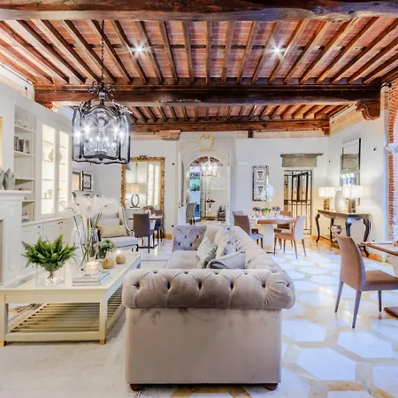 Heritage Retreat Hotel *