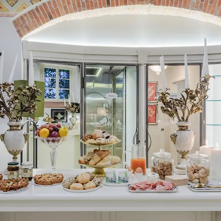 Heritage Retreat Hotel *