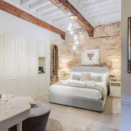 Heritage Retreat * Lucca
