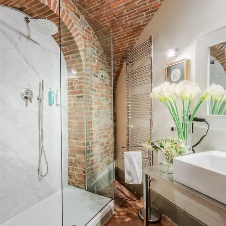 Heritage Retreat Hotel Lucques